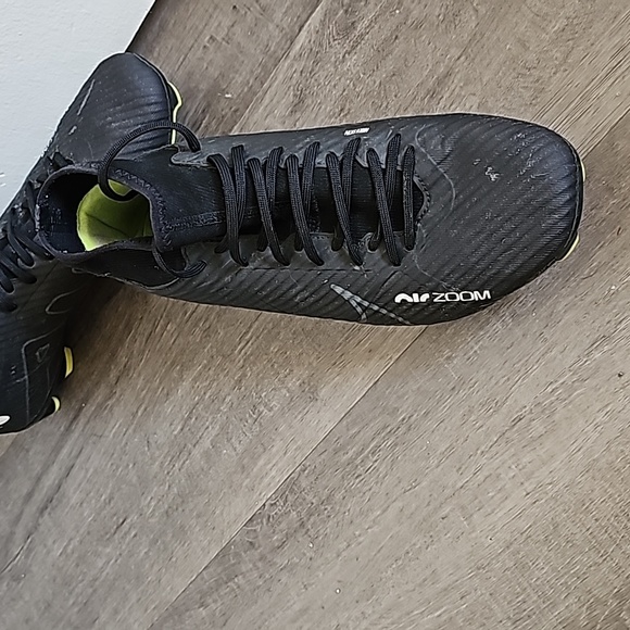 Nike Air zoom soccer/football cleats - Picture 3 of 3